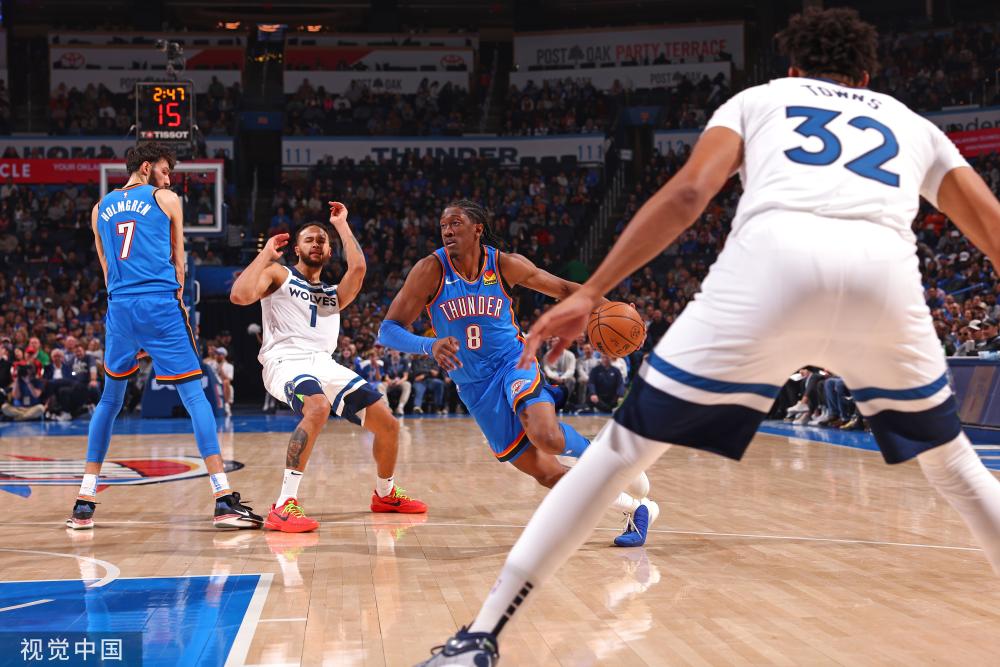 长的年轻四 长的年轻四