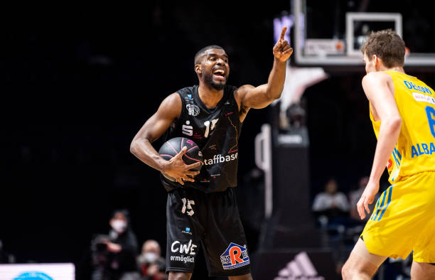 在关键的第 在关键的第