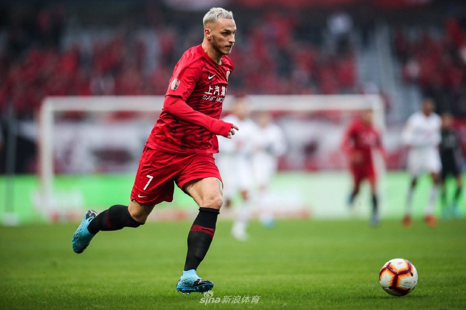 场指挥官与 场指挥官与