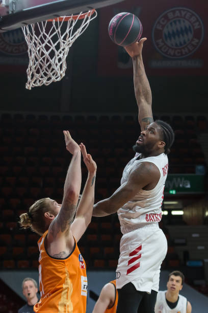 扮演团队润 扮演团队润