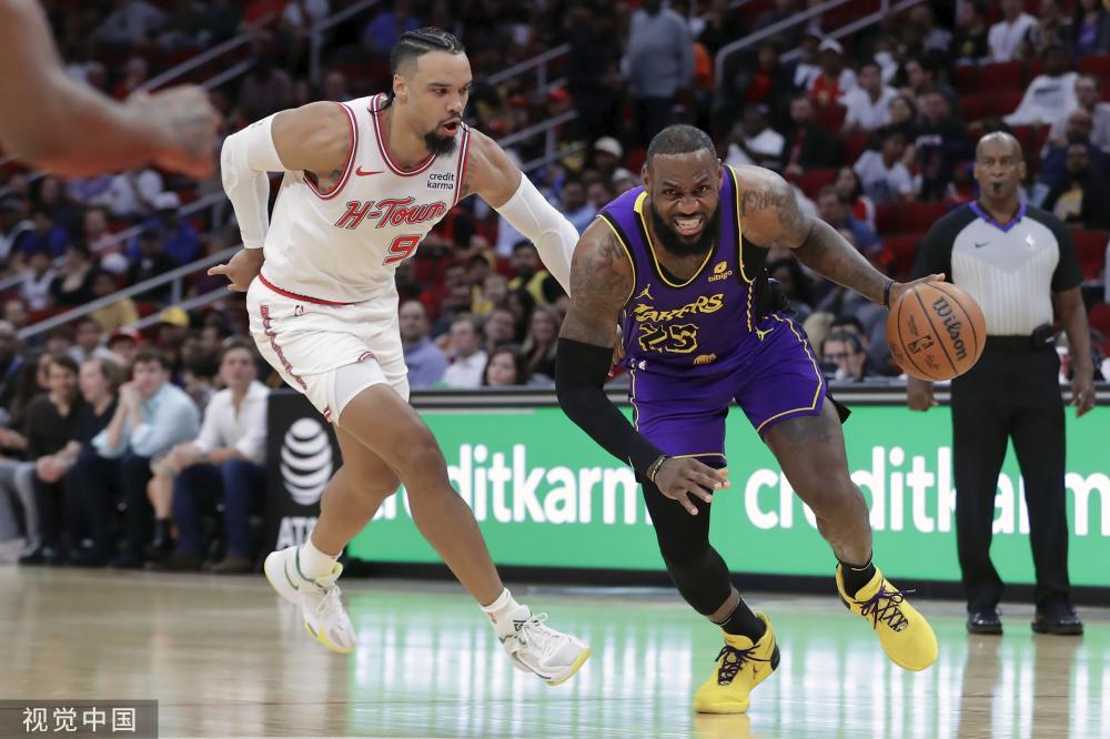 更是对赛车 更是对赛车