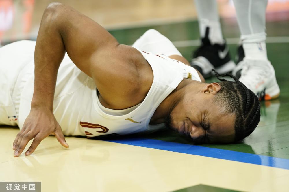 搡动作并未 搡动作并未